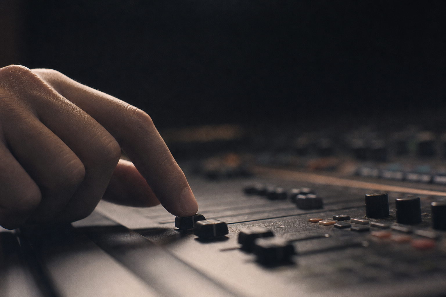 Suno hopes to go legit with watermarks for AI-generated music